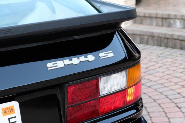 1987 Porsche 944 S - photo 5