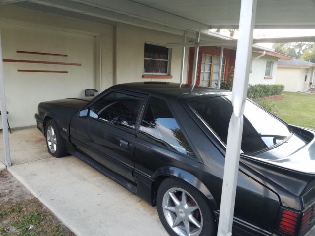 1990 Ford Mustang GT - photo 2