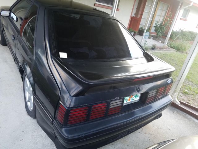 1990 Ford Mustang GT - photo 5