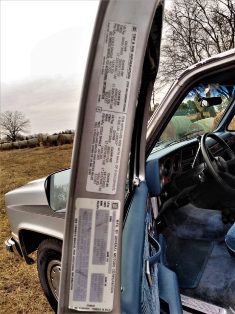1989 GMC Suburban SLE - photo 5