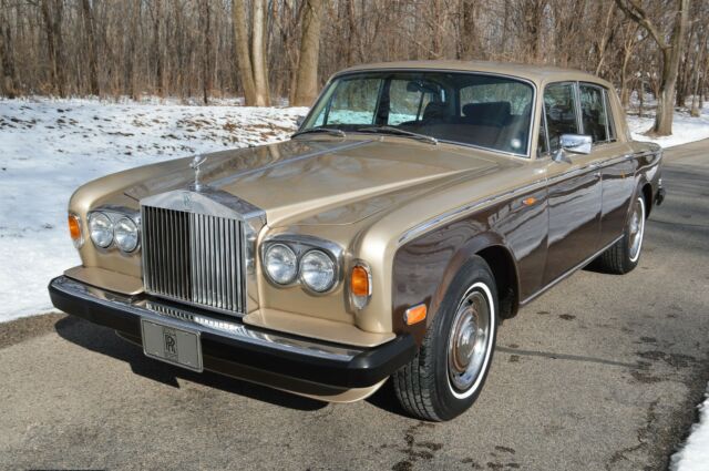 25,000 mile very original exampl. A gorgeous Shadow II from America's best in RR 1977 Rolls-Royce Silver Shadow II