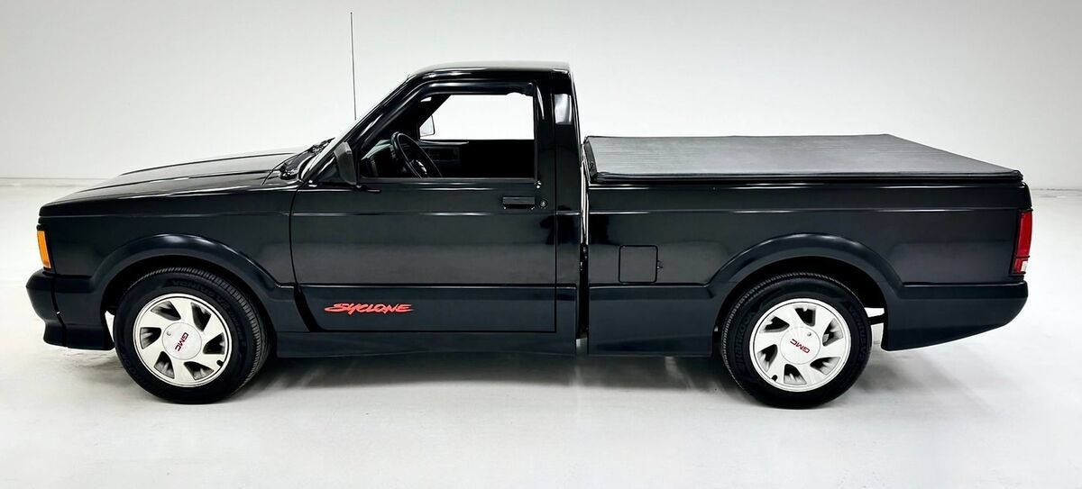 1991 GMC Syclone Pickup - photo 2