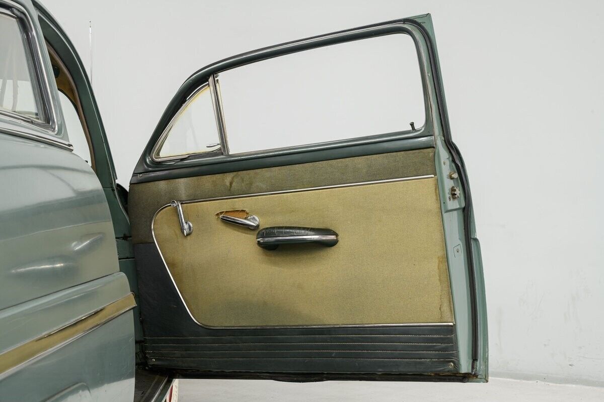 1951 Mercury Sport Coupe - photo 11