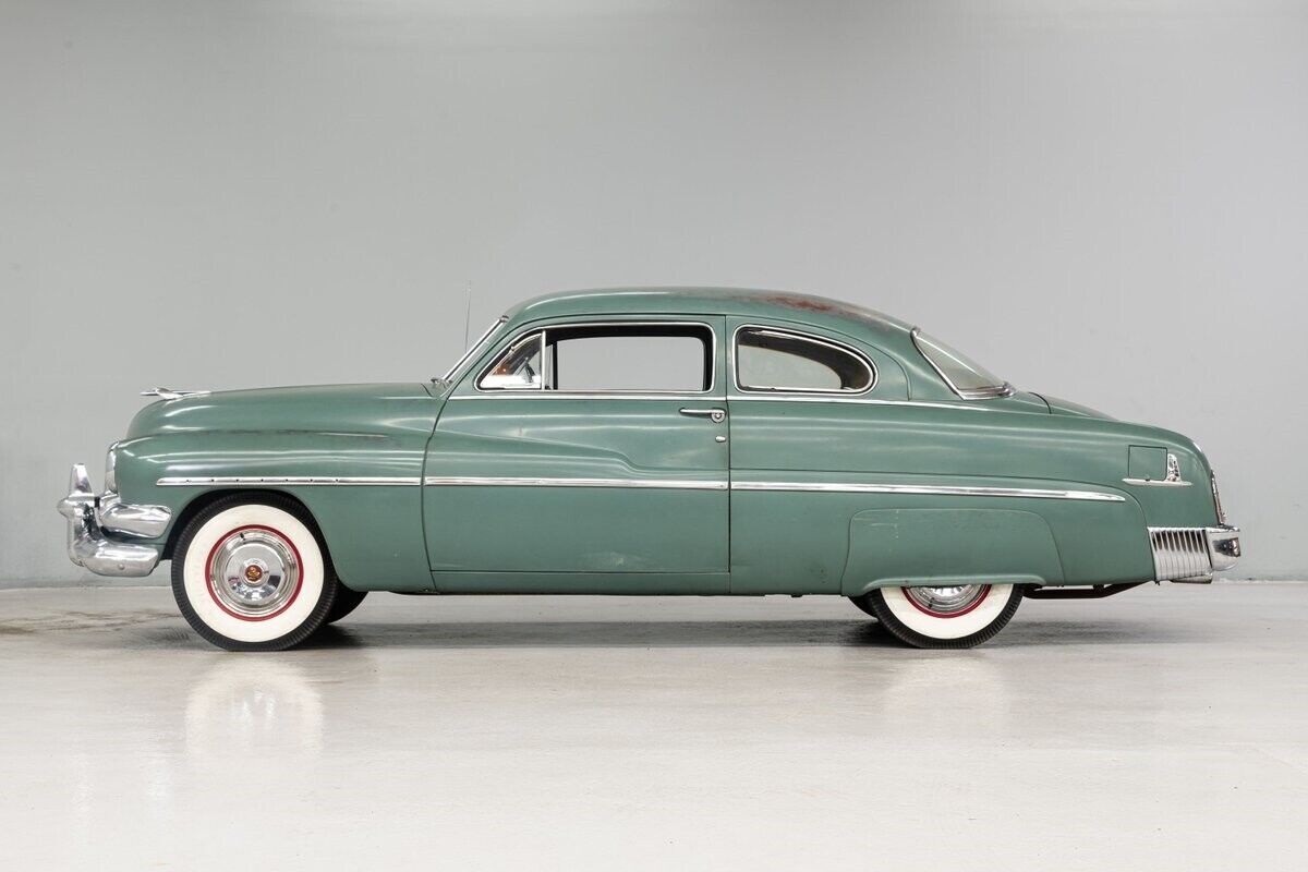 1951 Mercury Sport Coupe - photo 3