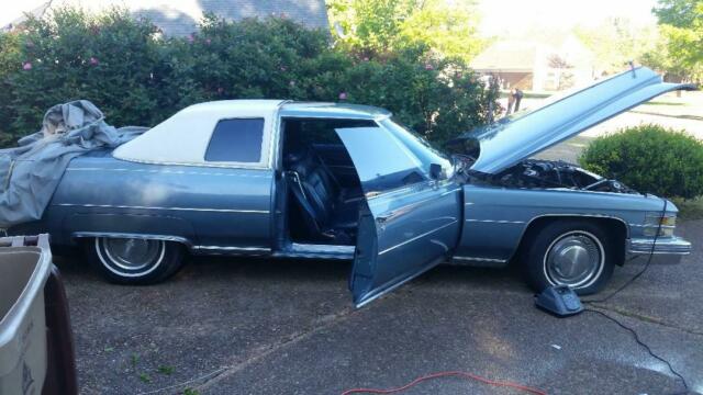 1974 Cadillac DeVille white - photo 2