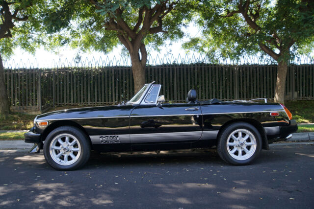 1980 MG MGB LIMITED EDITION WITH 25K ORIG MILES! -- - photo 5