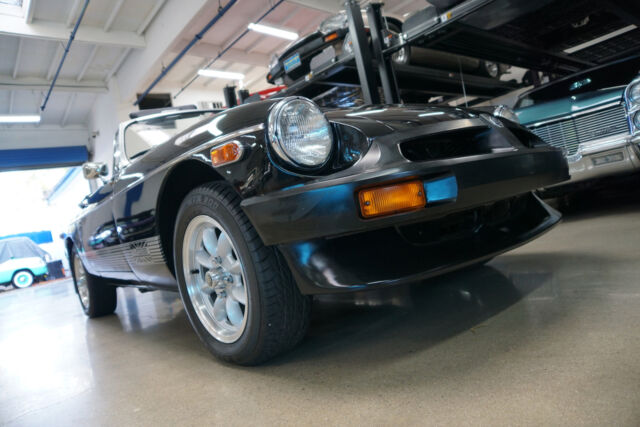 1980 MG MGB LIMITED EDITION WITH 25K ORIG MILES! -- - photo 8
