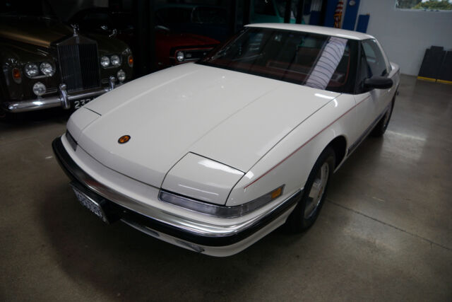 1989 Buick Reatta --