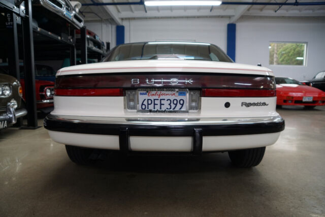 1989 Buick Reatta -- - photo 10