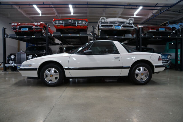 1989 Buick Reatta -- - photo 2