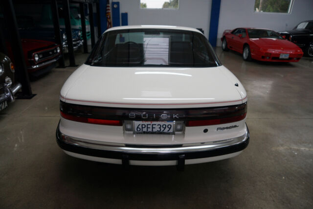 1989 Buick Reatta -- - photo 9