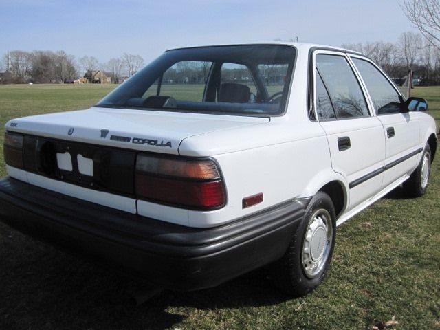 1989 Toyota Corolla - photo 8