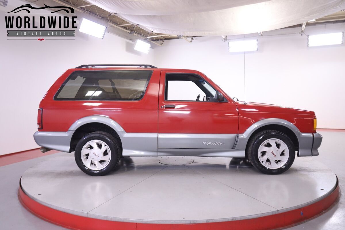 1992 GMC Typhoon - photo 4
