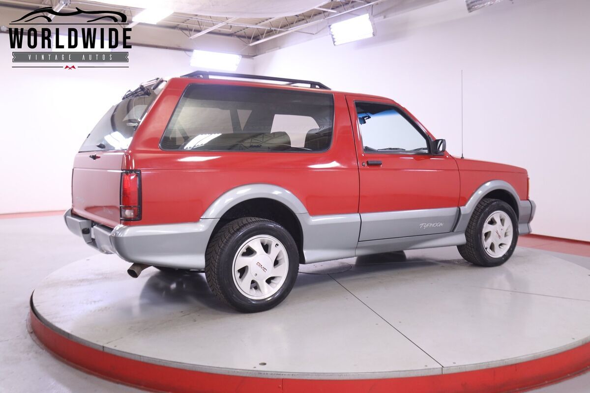 1992 GMC Typhoon - photo 6