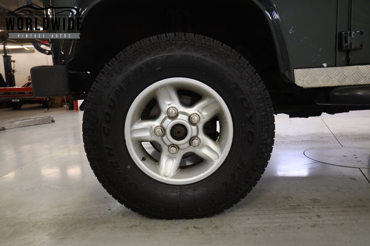 1980 Land Rover Defender - photo 12