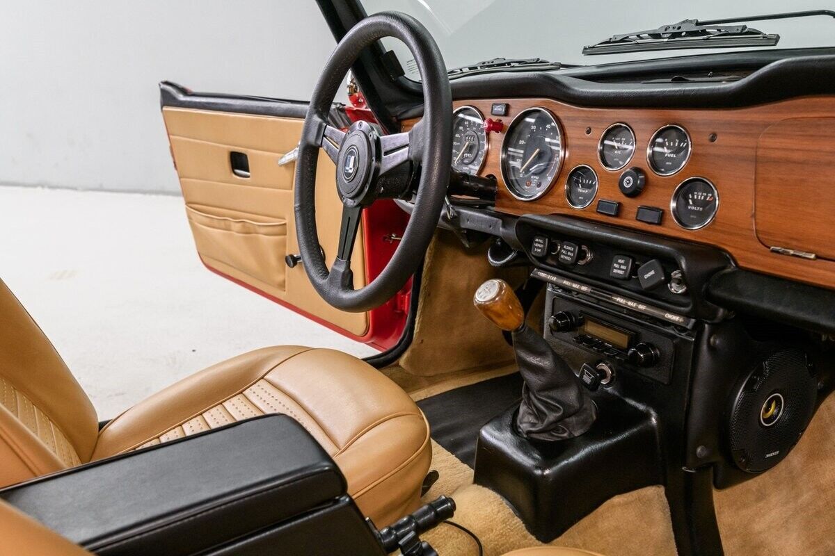 1975 Triumph TR-6 - photo 12