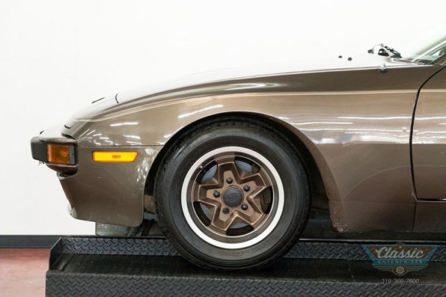 1984 Porsche 944 ready to drive and enjoy today and years to come - photo 6