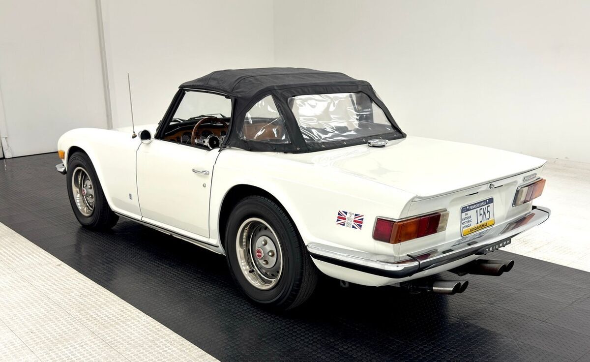1975 Triumph TR-6 Roadster - photo 5