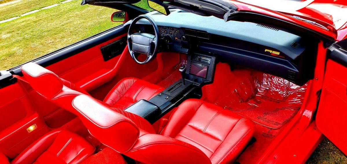 1992 Chevrolet Camaro 25th Anniversary Convertible - photo 13