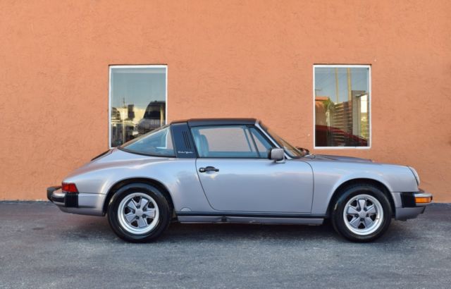 1988 Porsche 911 Limited Edition Targa G50 - photo 3