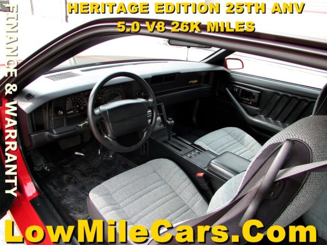 1992 Chevrolet Camaro 25th Anniversary Special Edition - photo 4
