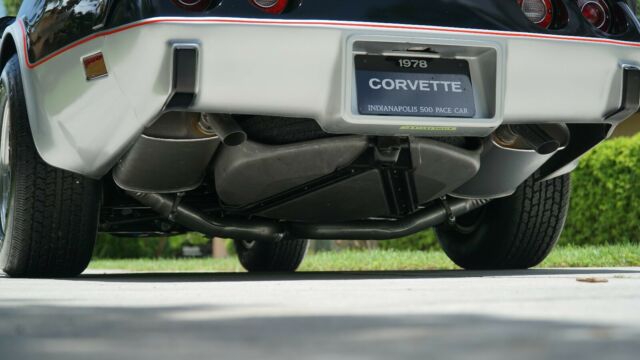 1978 Chevrolet Corvette L82 Indianapolis 500 Pace Car - photo 12