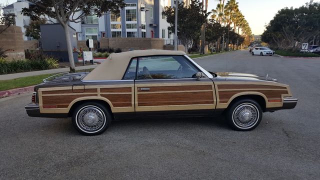 1984 Chrysler LeBaron Mark Cross Town & Country - photo 9