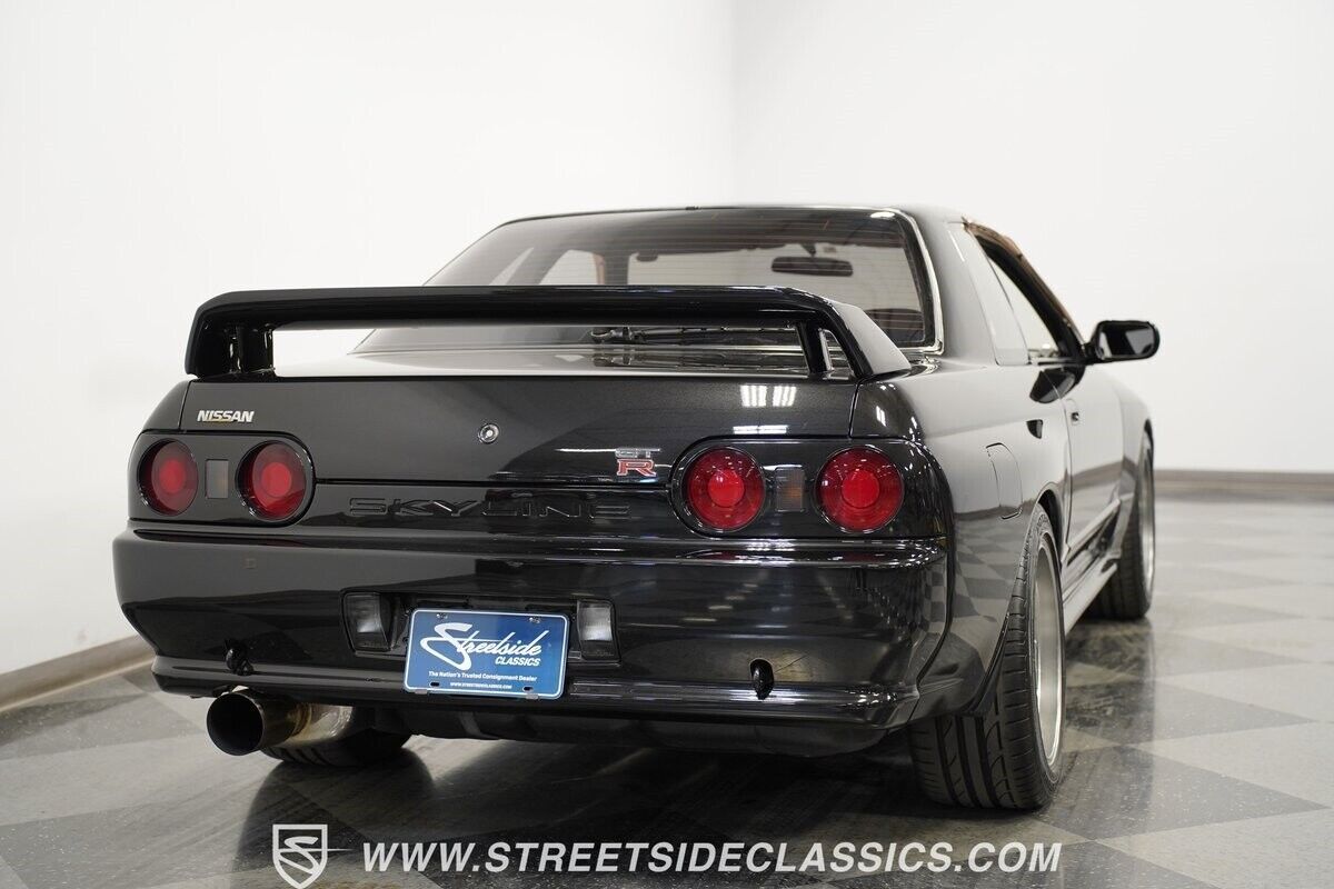 1992 Nissan Skyline GT-R R32 - photo 12