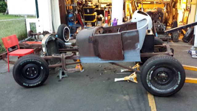 1927 Ford Model T Touring - photo 3
