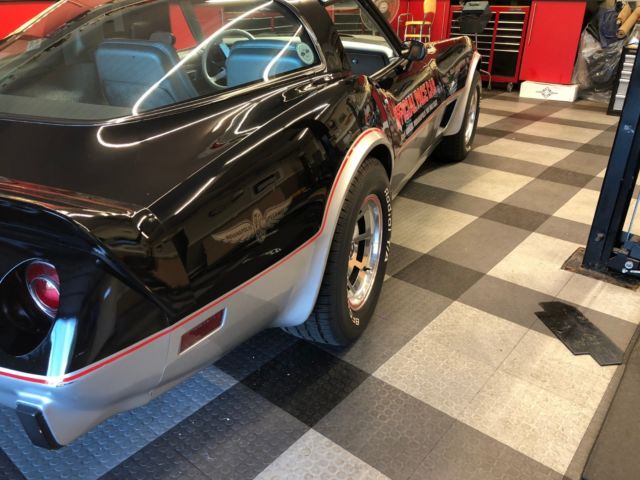 1978 Chevrolet Corvette PACE CAR - photo 2