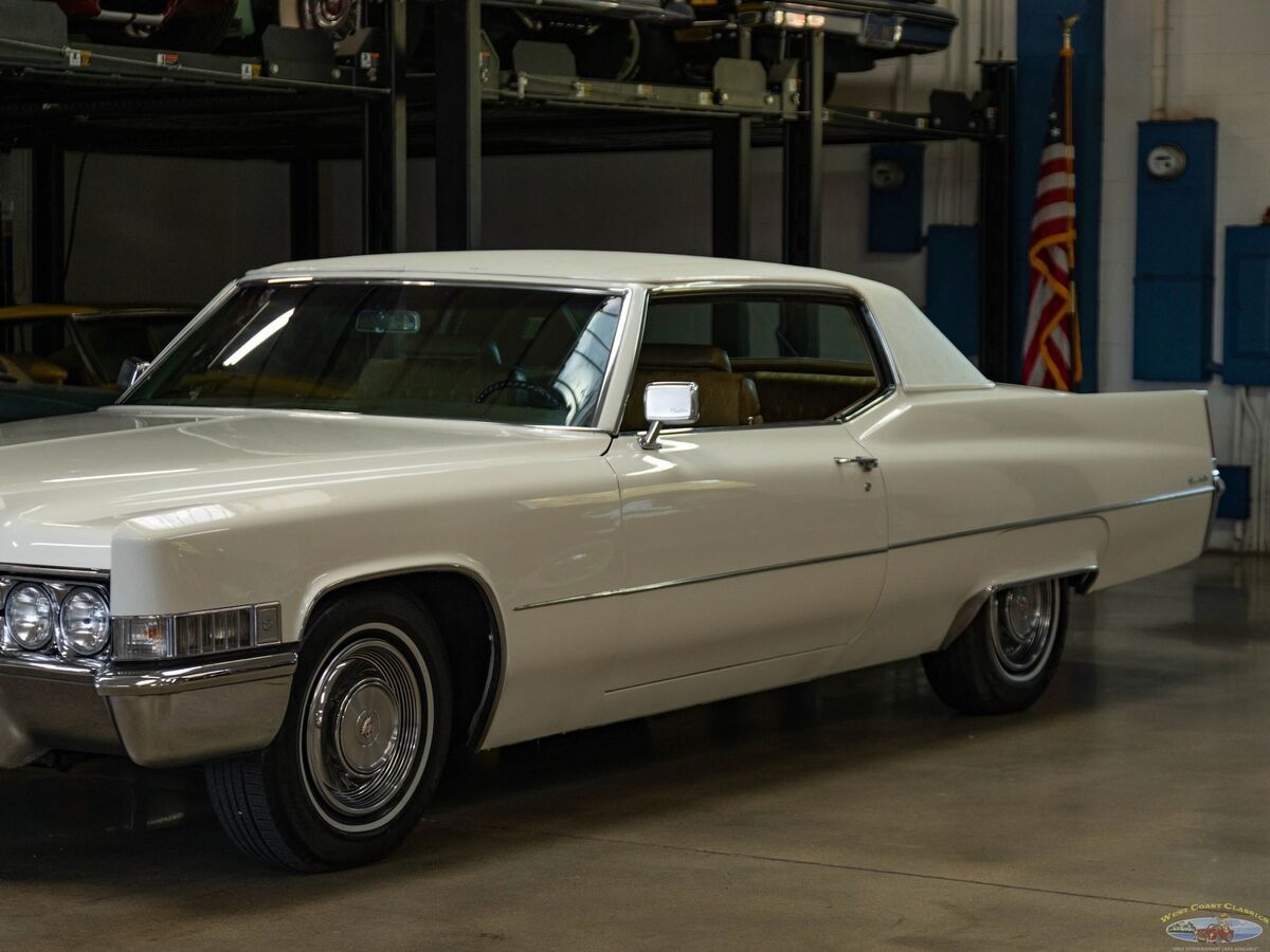 1969 Cadillac DeVille 2 Door Hardtop - photo 9