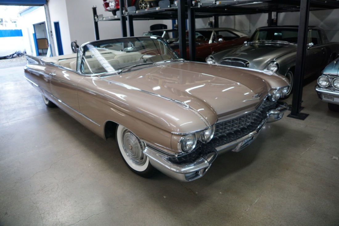 1960 Cadillac Series 62 V8 Convertible - photo 10