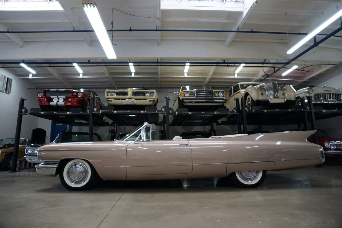 1960 Cadillac Series 62 V8 Convertible - photo 4