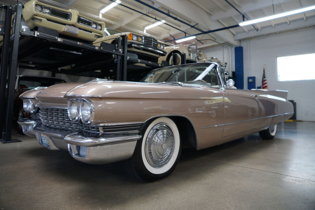 1960 Cadillac Series 62 V8 Convertible - photo 7