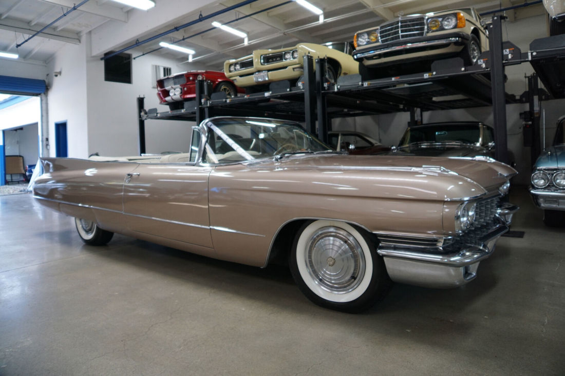 1960 Cadillac Series 62 V8 Convertible - photo 9