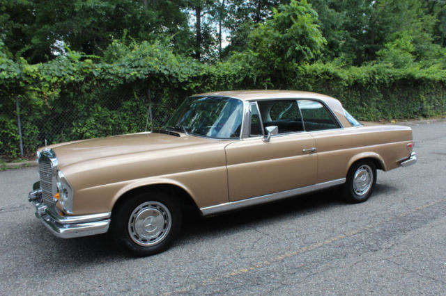 1968 Mercedes-Benz 200-Series 280 SE, AC WORKS, SAND BEIGE METALLIC, 19K MILES!! - photo 6