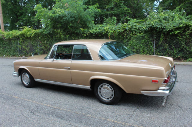 1968 Mercedes-Benz 200-Series 280 SE, AC WORKS, SAND BEIGE METALLIC, 19K MILES!! - photo 8