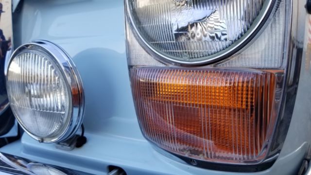 1973 Mercedes-Benz 200-Series - photo 12