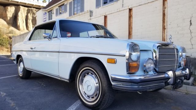 1973 Mercedes-Benz 200-Series - photo 2