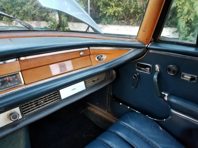 1971 Mercedes-Benz 200-Series - photo 13