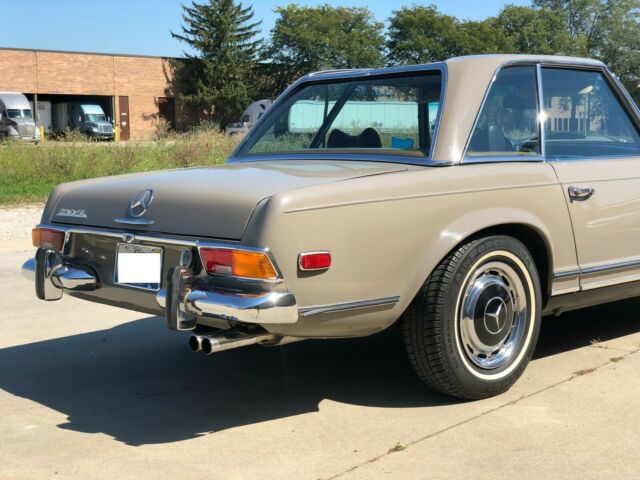 1970 Mercedes-Benz SL-Class 280SL - photo 2