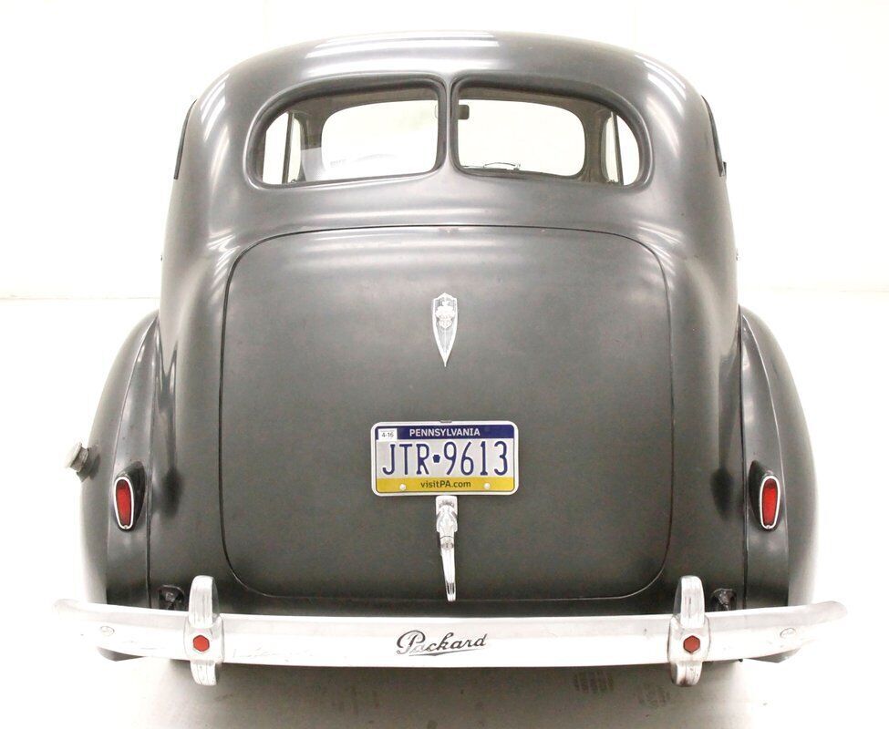 1940 Packard 120 Sedan - photo 4