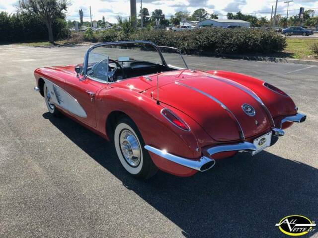1958 Chevrolet Corvette - photo 12