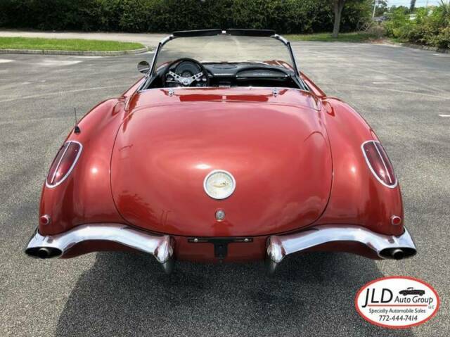1960 Chevrolet Corvette - photo 13