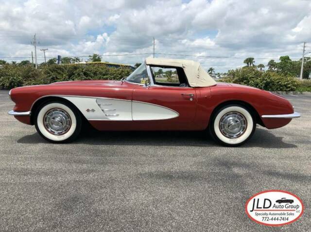 1960 Chevrolet Corvette - photo 5