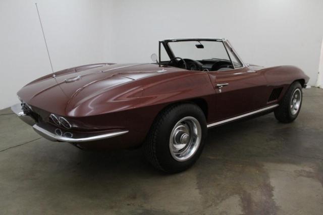 1963 Chevrolet Corvette - photo 11