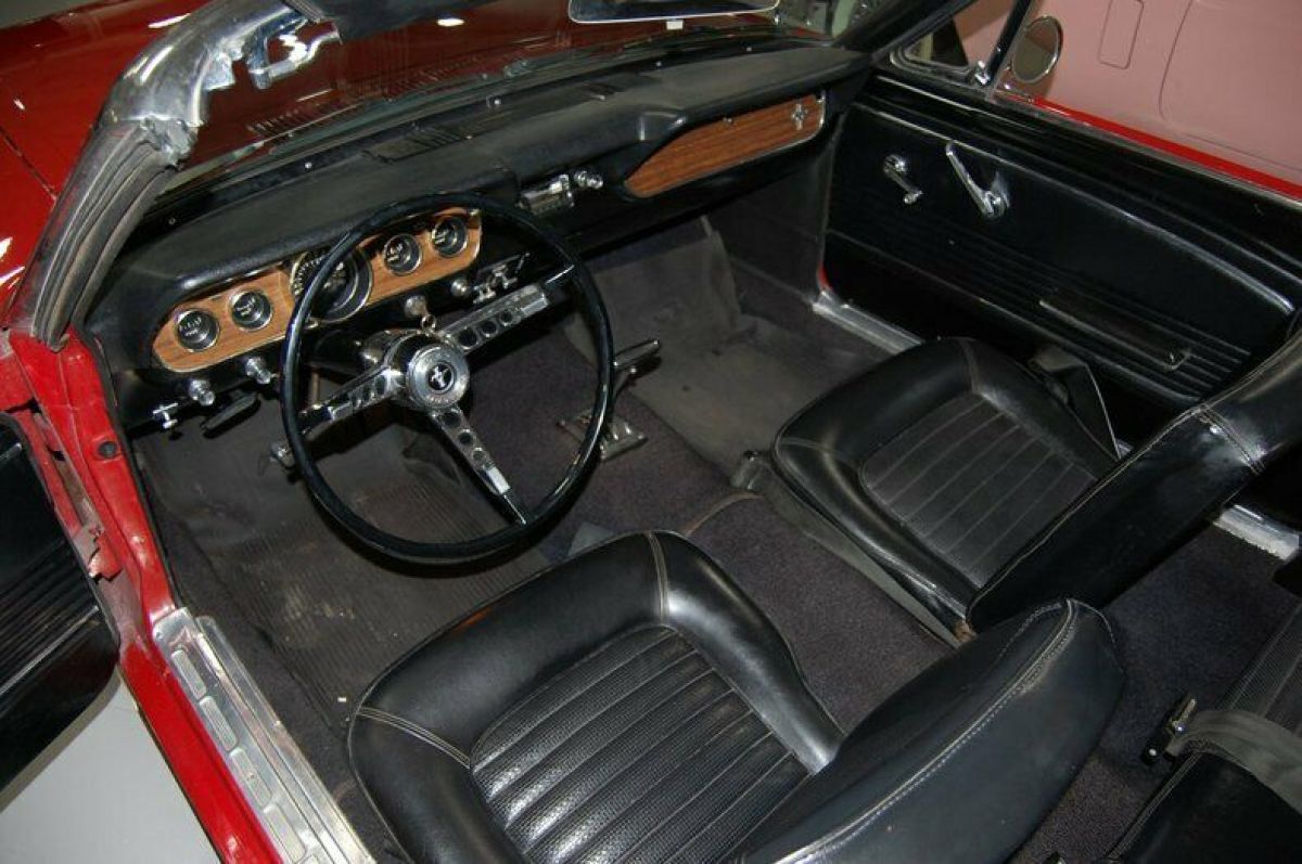 1966 Ford Mustang Convertible - photo 12