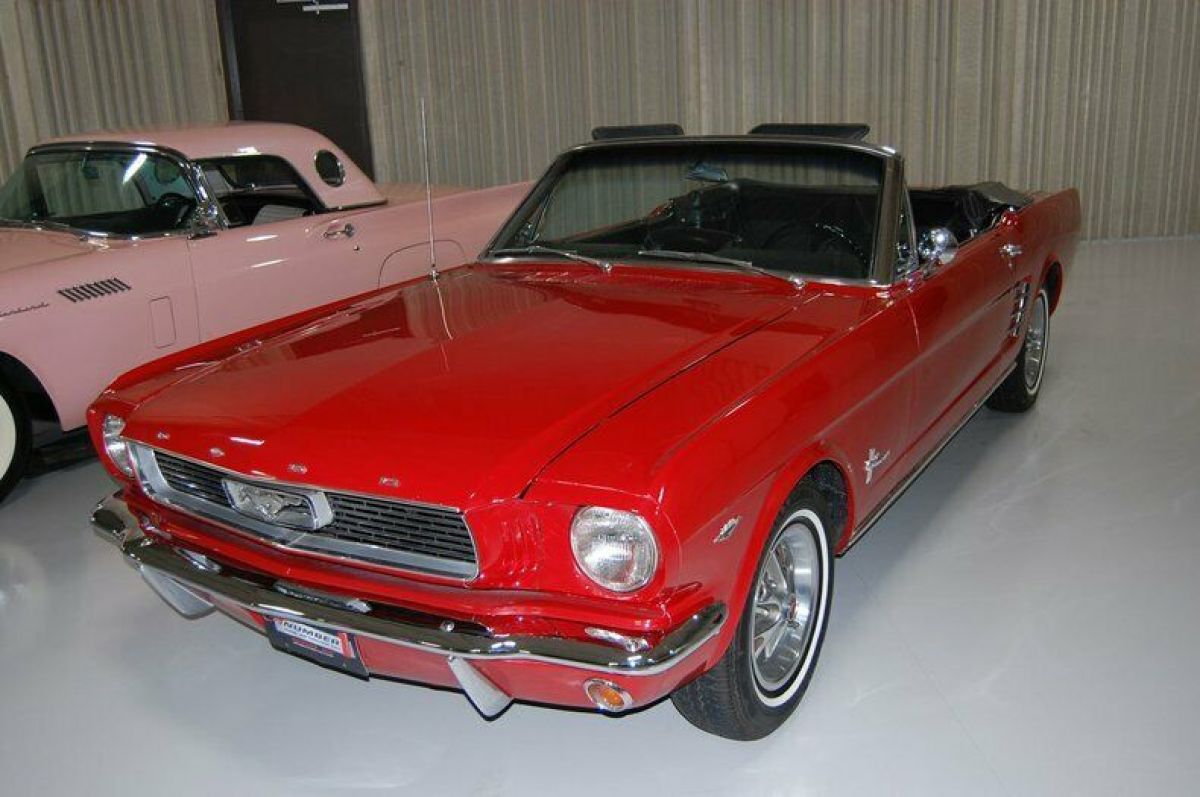 1966 Ford Mustang Convertible - photo 5