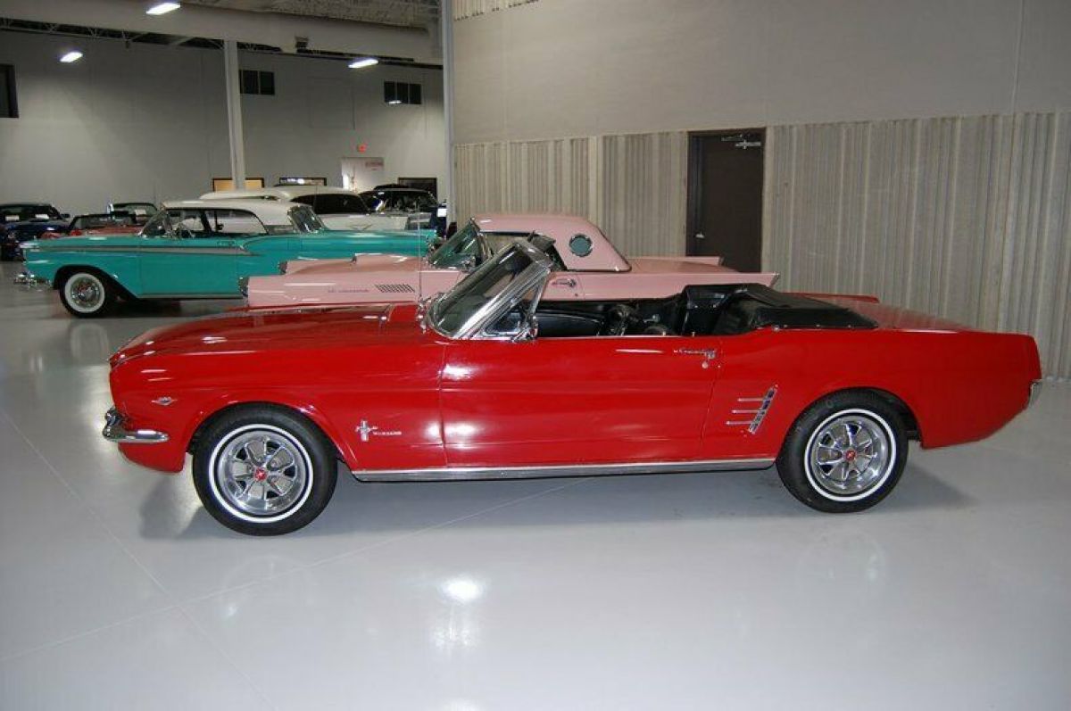 1966 Ford Mustang Convertible - photo 6