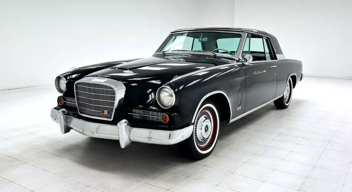 289ci 4bbl V8/BW 4-Speed Manual/Twin Traction Axle/Muscle & Class All In One 1963 Studebaker Gran Turismo Hawk R1 Coupe